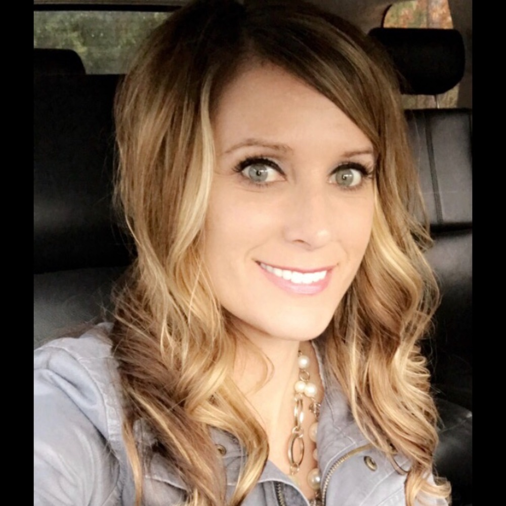 Meet your Posher, Stephanie